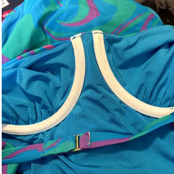 NWT WeWoreWhat Danielle 3.0 One Piece Women's Size XL Paradise Marble Ocean Blue - Picture 8 of 16